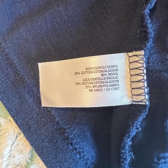 Old Navy lace overlay top - Picture 6 of 6